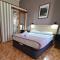 Hostal Miami