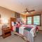 B204 One Bedroom Lake View