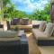 Red Coconut Self-Catering