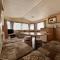 Contemporary Caravan at Newquay Holiday Park