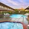 Best Western Corona Hotel & Suites