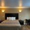 Walnut Inn & Suites West Covina
