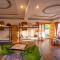 Rainbow Hostelier
