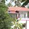 Loveshore Marari