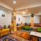 Rainbow Hostelier