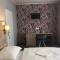 Hotel Trim