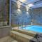 Incomparable Plakas Luxury Apt Private Pool