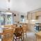 Quayside House by Staytor Accommodation