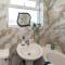 4 bedrooms,2 bathrooms house with free parking