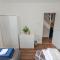 4 bedrooms,2 bathrooms house with free parking