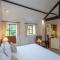 Rawcliffe House Farm Studios, Peaceful North York Moors Retreat