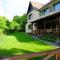 Parkside Vila