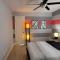 K - Fully remodeled and professionally decorated - Las Vegas