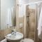 Iconic Luxury Suites
