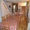 Chalet confortable, proche des pistes de ski, avec jardin, terrasses couvertes et Wi-Fi à La Bresse - FR-1-589-86