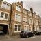 Pass the Keys Stunning 3 Bed Loft Style Apt with Free Parking - Edimburgo