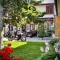 Aleksandri Guesthouse