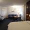 The Simsbury Inn