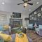 Fire Pit and Furnished Deck Serene Tobyhanna Escape - Tobyhanna