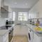 Brewery Loft - 3 Bedroom Bright Spacious apartment in the centre of town, Wifi, Netflix