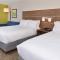 Holiday Inn Express & Suites - Ottumwa by IHG
