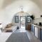 Acave Santorini Suites