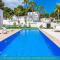 Villa Milagro by HMR Holidays