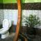 Lucky BambooBungalows-Resto and Orangutan Jungle Trekking Tours