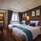 Hotel Emerald Waters Classy