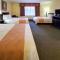 Quality Inn & Suites Anaheim at the Park - Anaheim