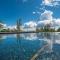 Luxury 1 bed apartment near Seven Mile Beach at The Grove - Villa Deluxe