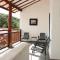 Unique House Elena Barichara Open Space Bright