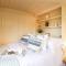 High Grounds Shepherds Hut