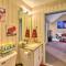 Bright Chesapeake Home Near Shopping and Dining