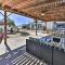 Chic Joshua Tree Pad with Mountain Views and Hot Tub