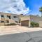 Golf Course Views, Hot Tub Access Phoenix Home!
