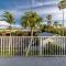 Captains Table Hotel by Everglades Adventures