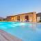 VILLA DEL BORGO con piscina e jacuzzi