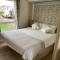 Heron 41, Scratby - California Cliffs, Parkdean, sleeps 6, pet friendly, bed linen and towels included - close to the beach - Scratby