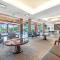King Studio Harbourfront Haven with Tropical Pool - Darwin