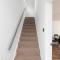 Skyvillion - STEVENAGE SPACIOUS COMFY 2BED HOUSE with Garden, Free WiFi & Parking - Shephall