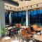 Level Up Hotel & Restaurant