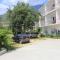 Apartments with a parking space Tucepi, Makarska - 2676 - Тучепи