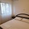 Apartments and rooms with parking space Metajna, Pag - 4120 - Metajna