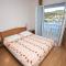 Double Room Zaglav 8144a - Zaglav