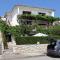 Apartments with parking spaces Novi Vinodolski - 2421