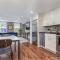 J Miller Flats by Thatch