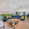 Breezy Oasis with Pooltable, Heated Pool, Golf & Gazeebo L29
