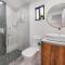 Luxe 5BR Pool Jacuzzi Basketball L17
