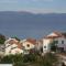 Apartments with parking space Sutivan, Brac - 747